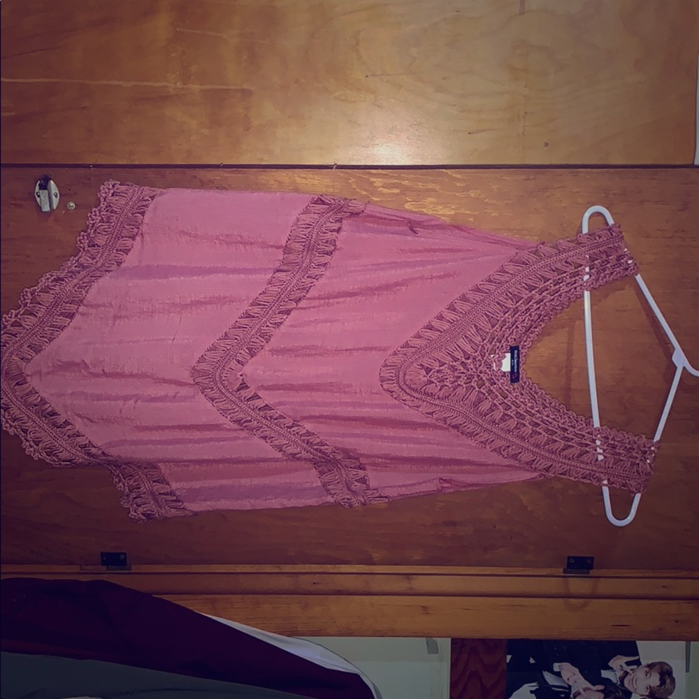 Beautiful design on shirt, worn once!